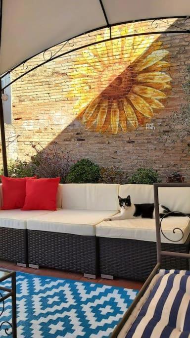Small Room In Sants With Huge Terrace 바르셀로나 외부 사진